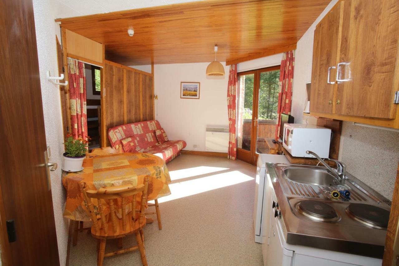 Chalet Les Arolles เลซอร์ ภายนอก รูปภาพ